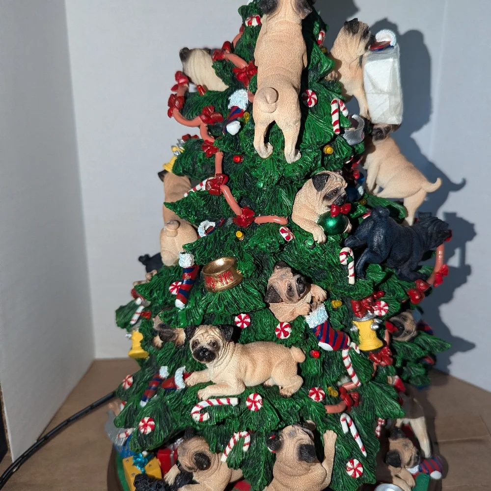 Danbury mint pug Christmas tree-EXCELLENT CONDITION - Picture 2 of 9
